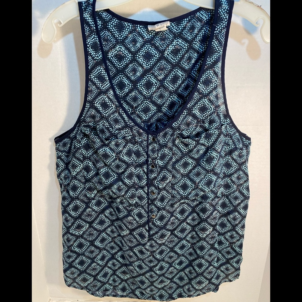 Ladies size Small Converse One Star snap top
